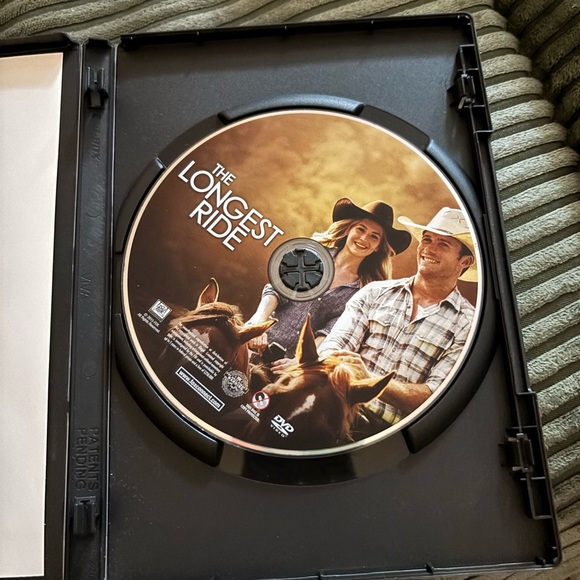 The Longest Ride DVD - Picture 3 of 3